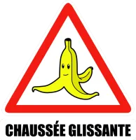 Image principale de Chaussée glissante !